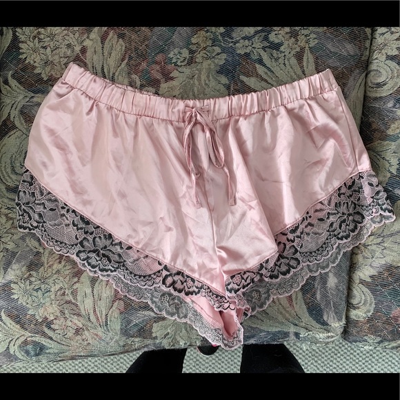 Lingerie Lasenza - Picture 2 of 3